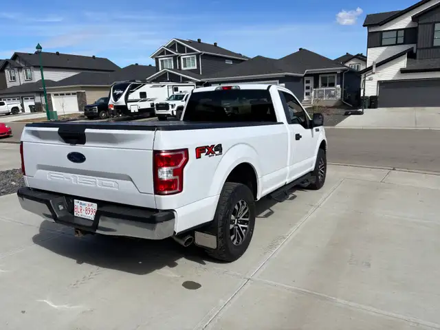 2020 FORD F-150 XLT REGULAR CAB / 8’ BOX / 4WD / ~130,000 KMS - Photo 5