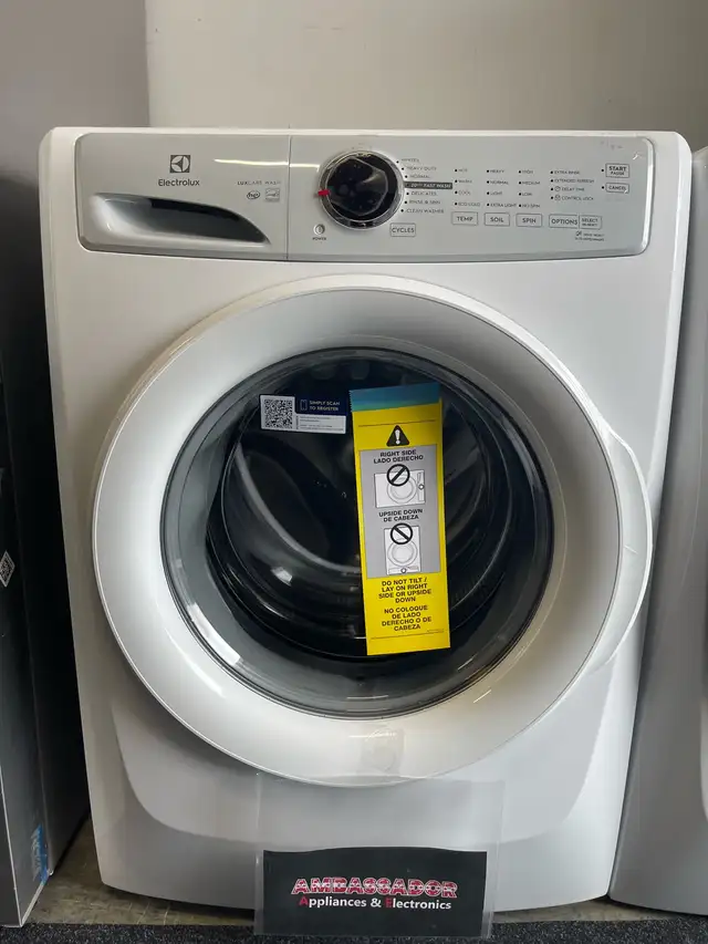 NEW 27" Electrolux Front Load Washer And Dryer Set (Stackable) - Photo 2