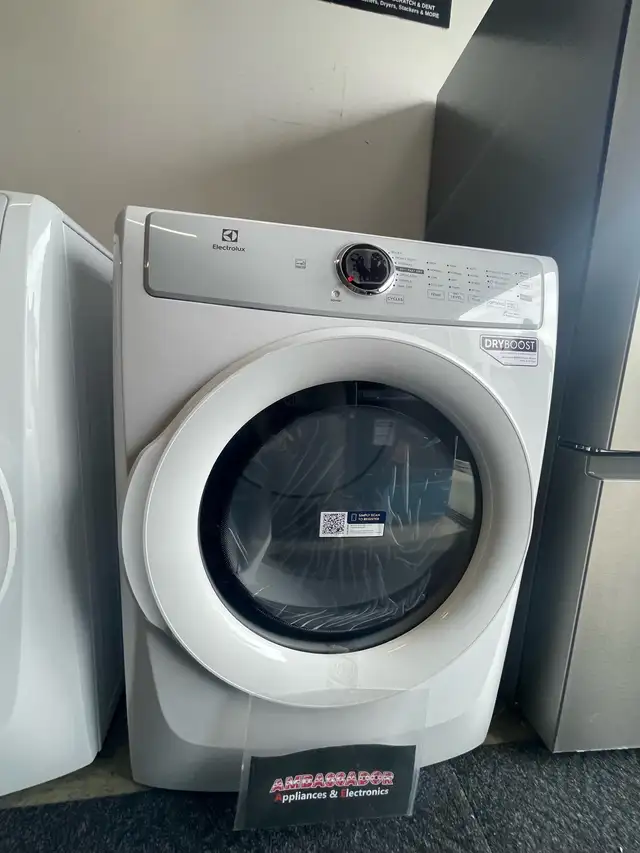 NEW 27" Electrolux Front Load Washer And Dryer Set (Stackable) - Photo 7