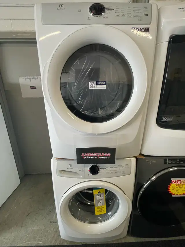 NEW 27" Electrolux Front Load Washer And Dryer Set (Stackable) - Photo 9