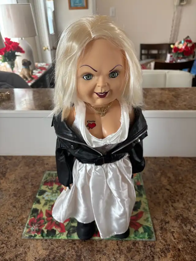 TALKING TIFFANY DOLL!! GREAT DEAL AND PRICED TO SELL!!