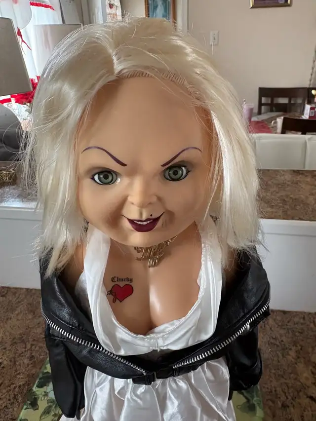 TALKING TIFFANY DOLL!! GREAT DEAL AND PRICED TO SELL!! - Photo 2
