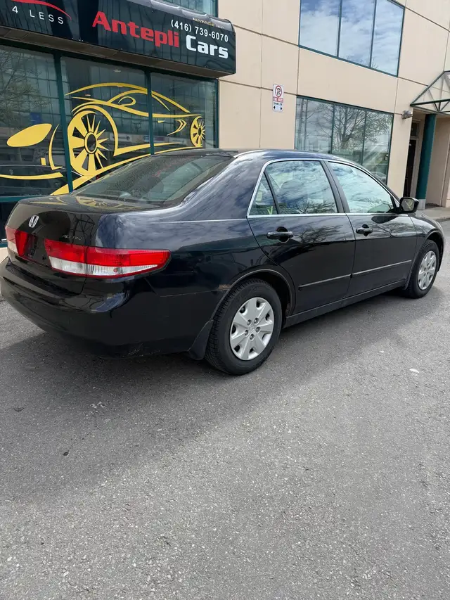 2003 Honda Accord LX - Photo 5