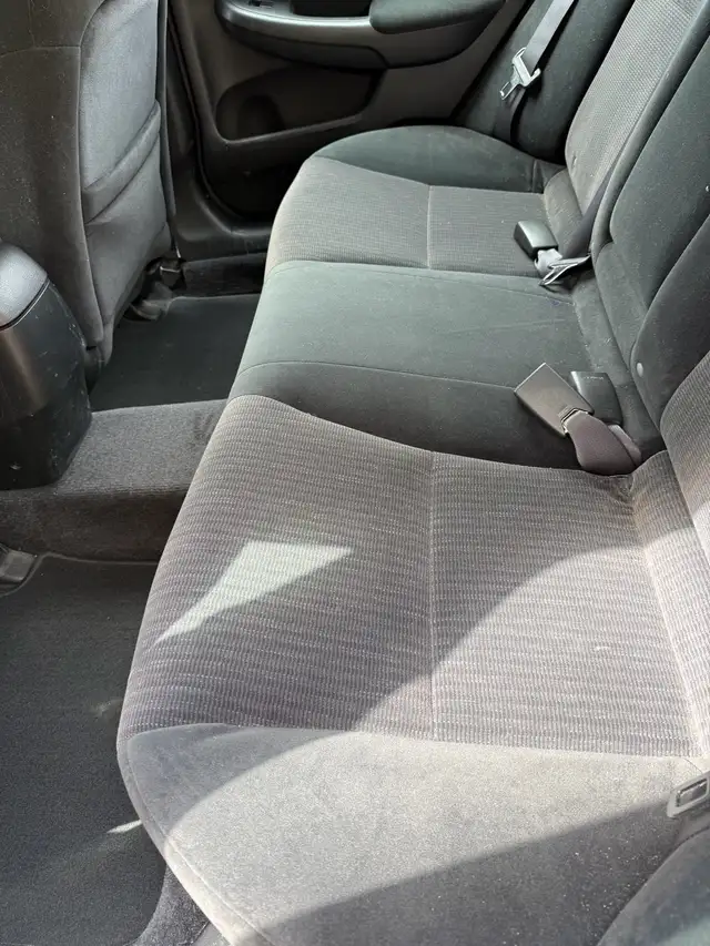 2003 Honda Accord LX - Photo 8