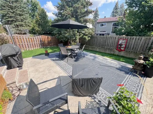 Beautiful Single Detached House for Rent, Bridlewood, Kanada - Photo 9