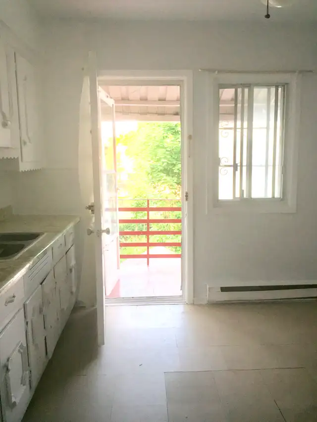 Logement 5 1/2 à louer Montréal/Housing 5 1/2 for rent Montreal - Photo 10