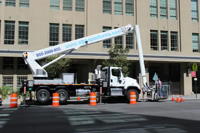 DZ Driver Jobs Toronto – Roof Off Work / Knuckleboom Drivers