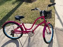 Women’s 7D Townie Electra Bike