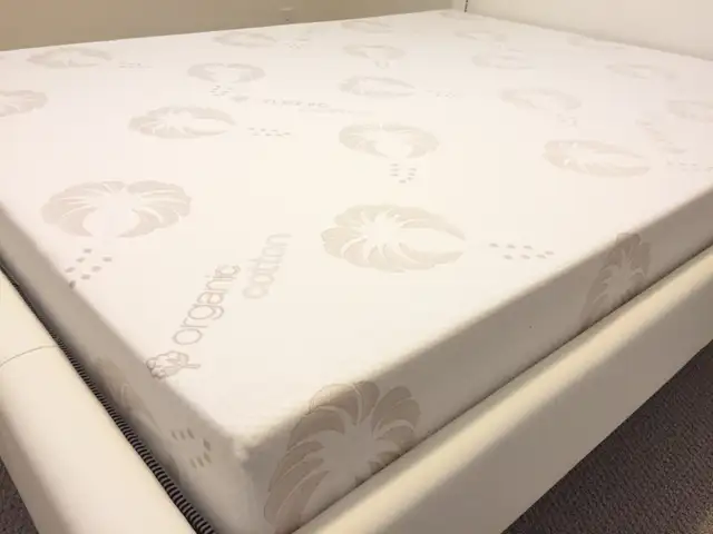 MATTRESS SALE ~FACTORY OUTLET~ - Photo 9