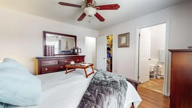 Great Home-Great Garage-Great Yard-Great Location! - Photo 4