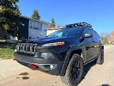 2015 Jeep Cherokee Trailhawk - Photo 2