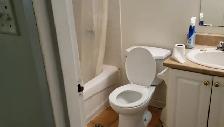 Room For Rent - Photo 3