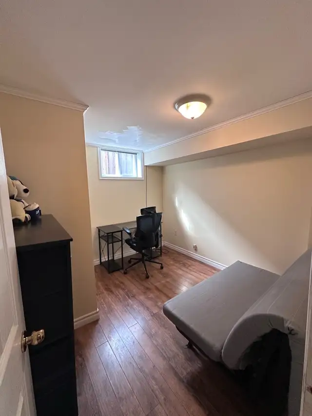 whole basement for rent ( Finch & Leslie) - Photo 8
