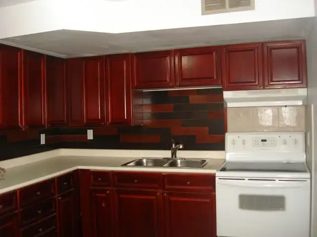 2 Bdrm Apt for Rent