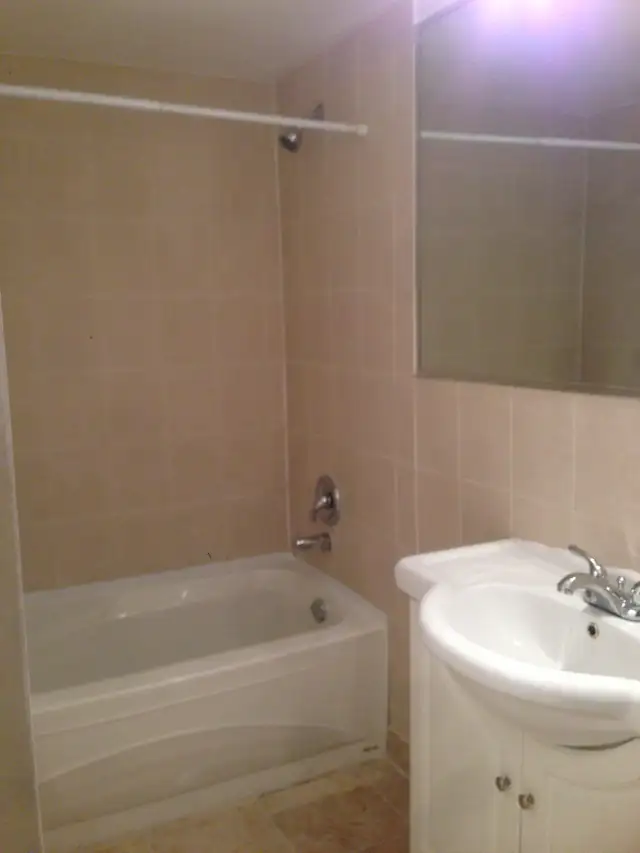 2 Bdrm Apt for Rent - Photo 6