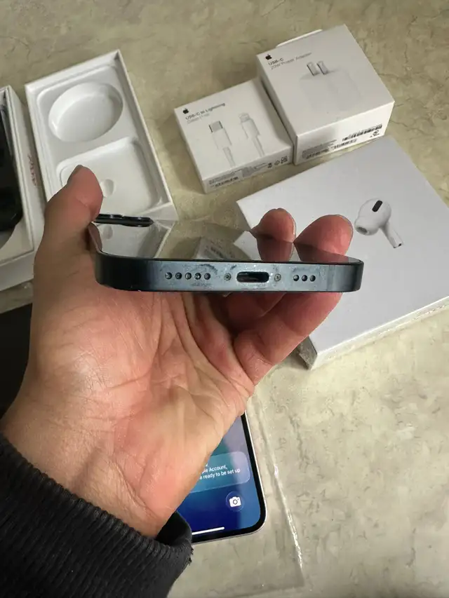 iPhone 13 128gb Airpods/Charger Set/Delivery - Photo 5