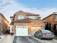 Sharing Room for rent in Mississauga
