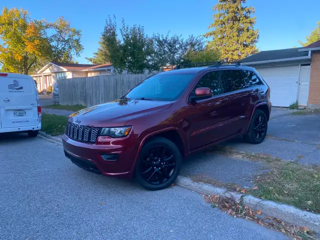2018 grand Cherokee altitude - Photo 2