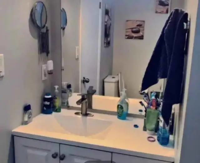 – Near Toronto FIFA ActionFIFA Stay Furnished Room Niagara Fall - Photo 7