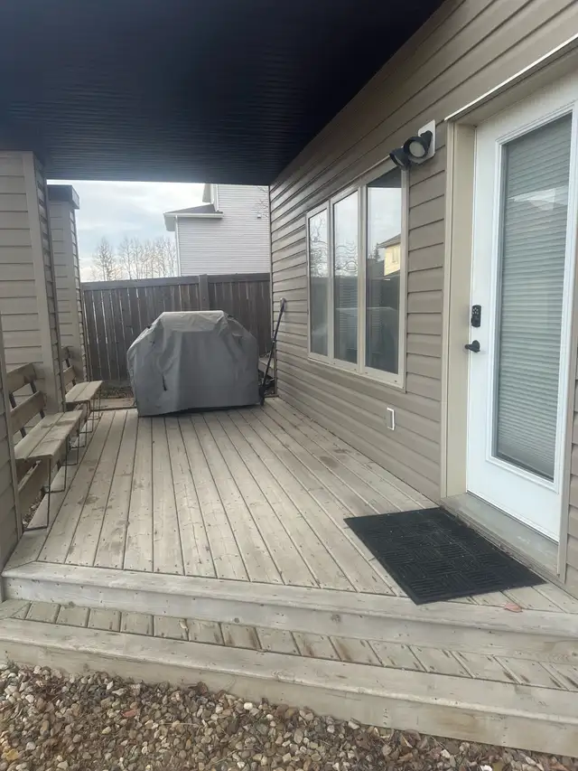 Fully Furnished 2bed2bath Legal Walkout Suite in Eagle Ridge - Photo 8