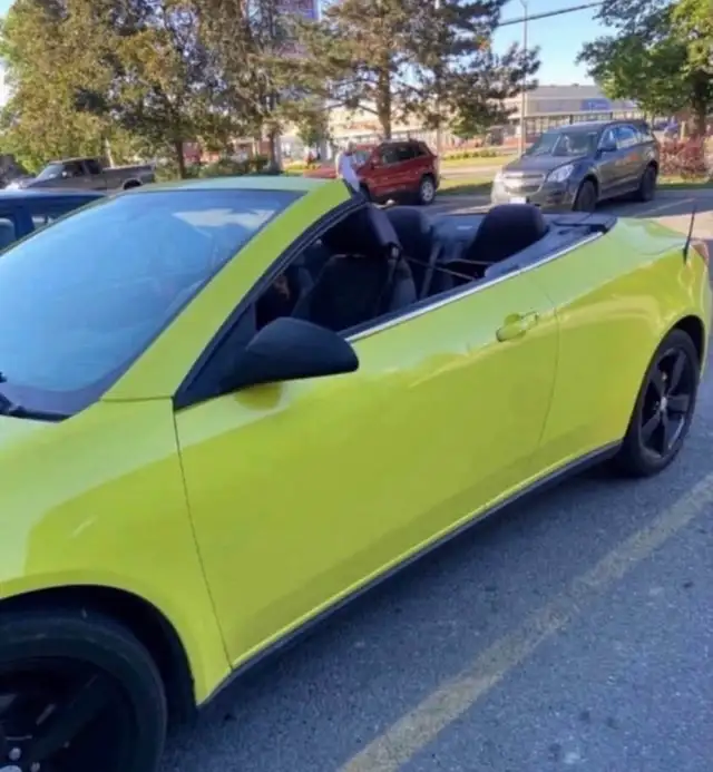 2007 Pontiac G6 GT 2D Convertible - Photo 4