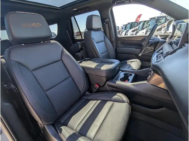 2024 Chevrolet Tahoe High Country Touch Nav/Pano Sunroof/3.0L Di - Photo 24