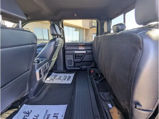2022 Ford F-350 LARIAT 6.7L Diesel/Touchscreen Nav/Camera - Photo 18