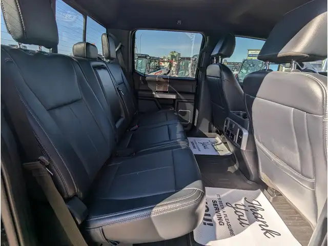 2022 Ford F-350 LARIAT 6.7L Diesel/Touchscreen Nav/Camera - Photo 21