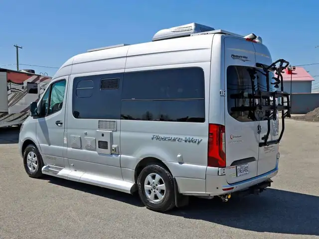2021 Pleasure-Way Ascent Mercedes Sprinter 19 pieds Diesel - Photo 29