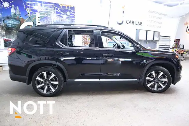 2023 HONDA PILOT TOURING - LOADED | NO ACCIDENTS - Photo 6