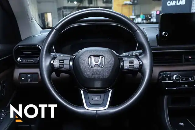 2023 HONDA PILOT TOURING - LOADED | NO ACCIDENTS - Photo 14
