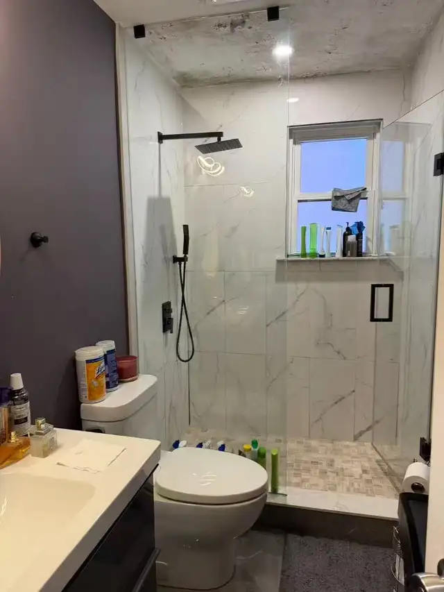 Spacious 3 Bedroom house furnished in North York - Photo 6