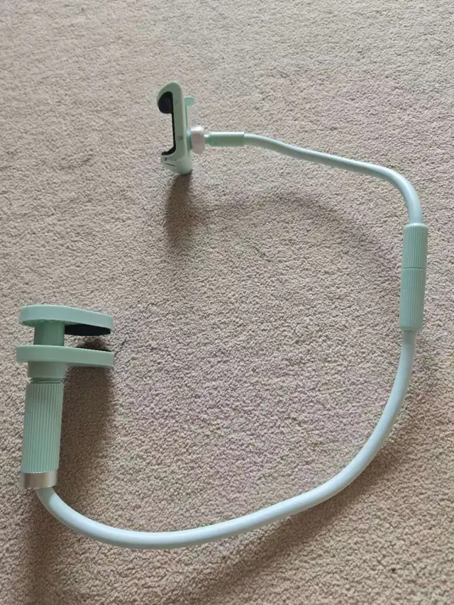 Long Arm Phone Stand
