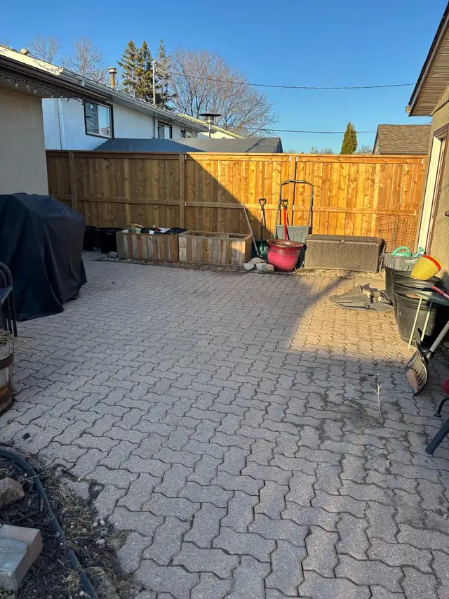 FREE to good home- Barkman interlocking paving stones. - Photo 3
