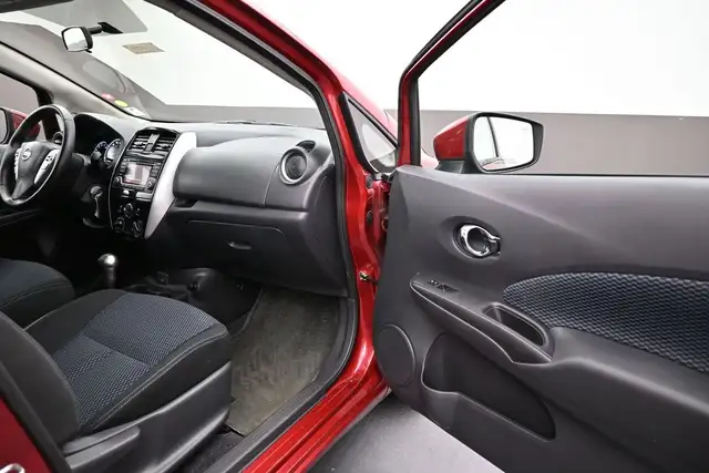 2017 Nissan Versa Note SV Just Arrived, Low KMS!! Fully Greenli - Photo 24
