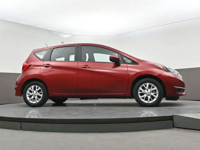 2017 Nissan Versa Note SV Just Arrived, Low KMS!! Fully Greenli - Photo 32