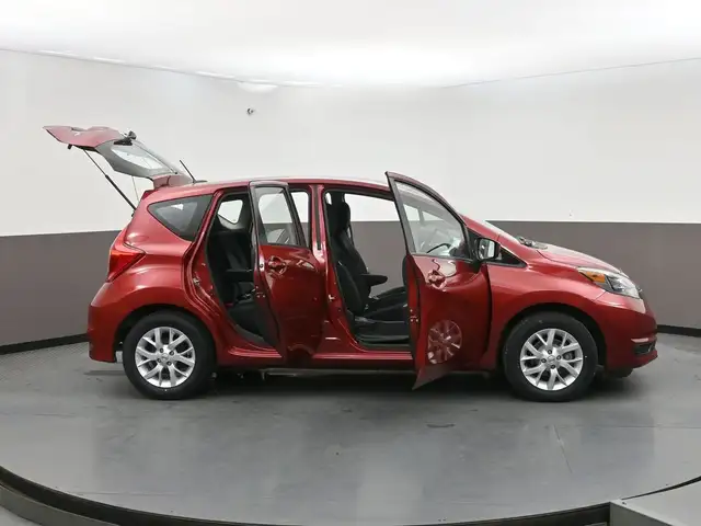 2017 Nissan Versa Note SV Just Arrived, Low KMS!! Fully Greenli - Photo 47