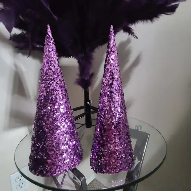 Feathers Christmas tree H 4' with accessories - Photo 3