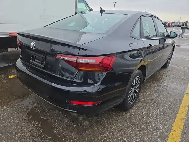 2019 Volkswagen Jetta Highline l 1.4L l 4Cyl l FWD l Auto l Carp - Photo 2