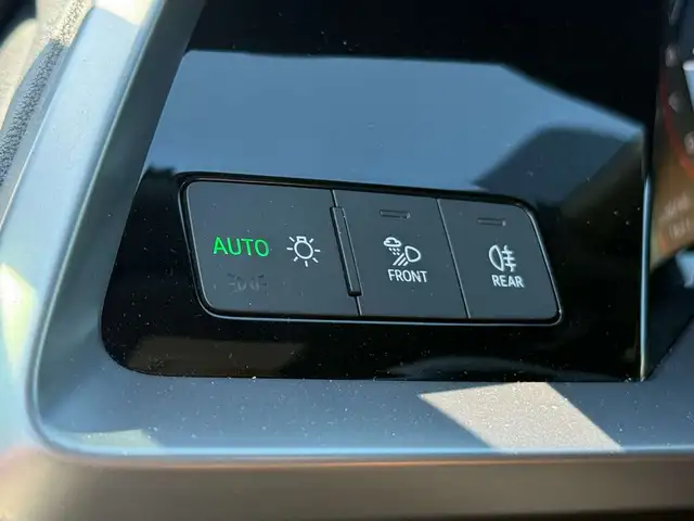 2023 Audi A3 No Accidents l Quattro l Komfort - Photo 29