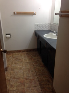 Half Duplex for Rent in Huntington NW Calgary - Photo 10