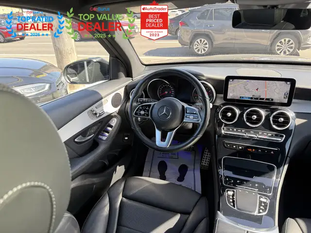 2022 Mercedes-Benz GLC-Class //AMG PKG | PREMIUM |ONE OWNER | LO - Photo 13