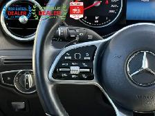 2022 Mercedes-Benz GLC-Class //AMG PKG | PREMIUM |ONE OWNER | LO - Photo 17