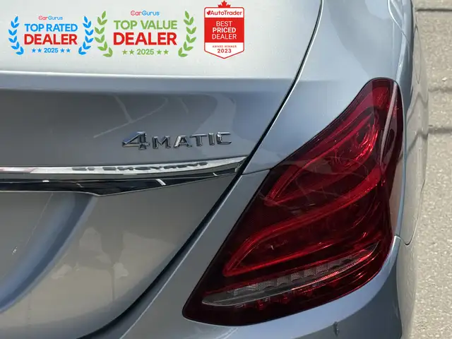 2016 Mercedes-Benz C-Class //AMG PKG | PANO | NAVI | LOADED - Photo 8