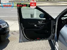 2016 Mercedes-Benz C-Class //AMG PKG | PANO | NAVI | LOADED - Photo 13