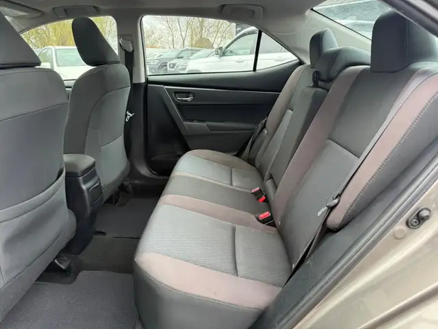 2017 TOYOTA COROLLA LE - Photo 7
