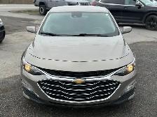 2023 Chevrolet Malibu LT - Photo 2