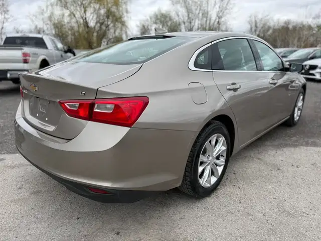 2023 Chevrolet Malibu LT - Photo 6
