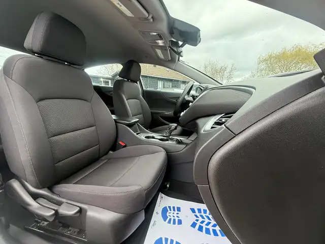 2023 Chevrolet Malibu LT - Photo 26