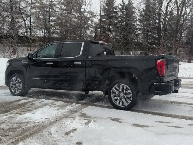 2026 GMC Sierra 1500 Denali- Technology Pkg - Power Sunroof - Photo 17